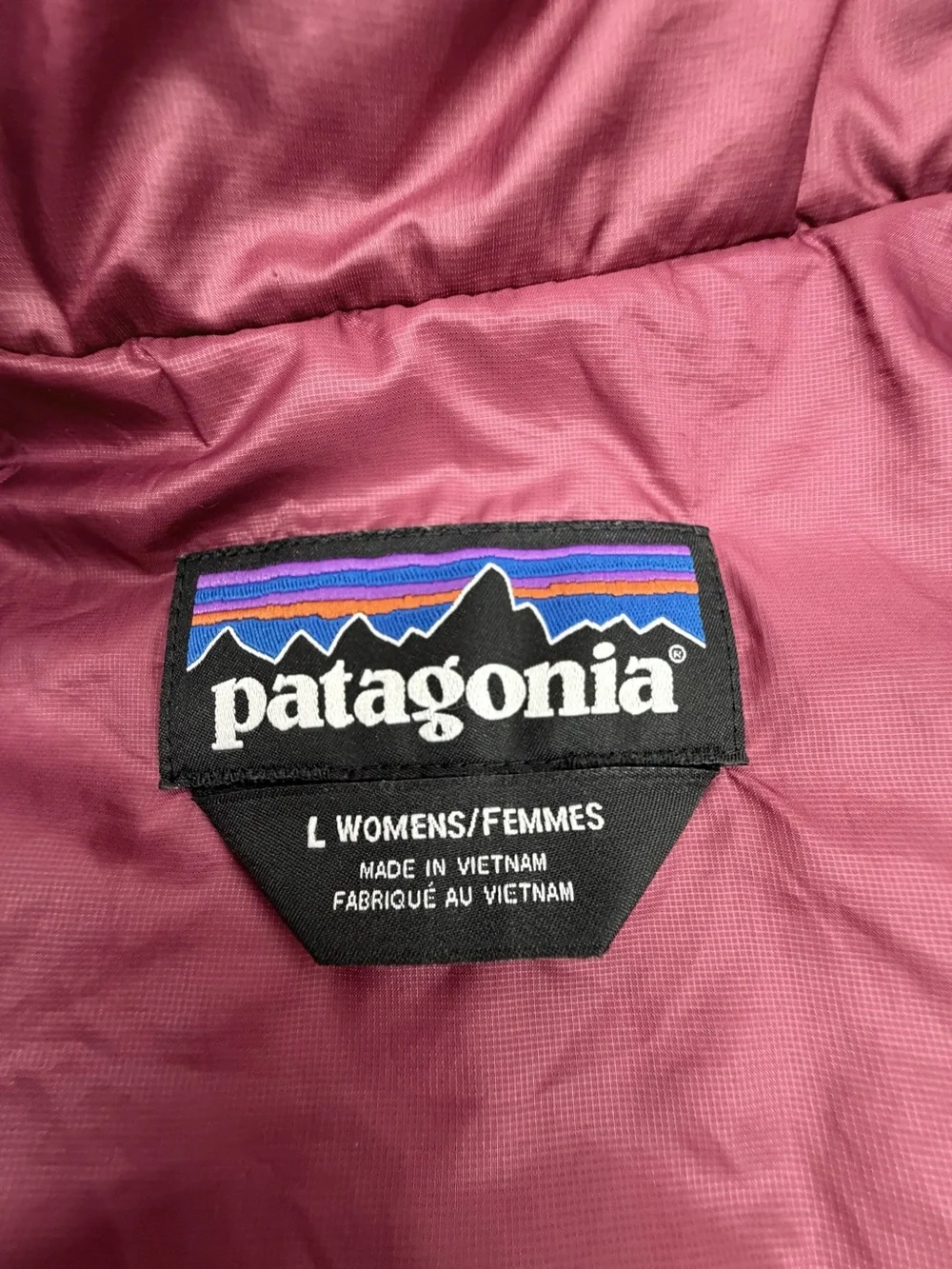 Patagonia Women's Large Maroon Nano Puff Jacket